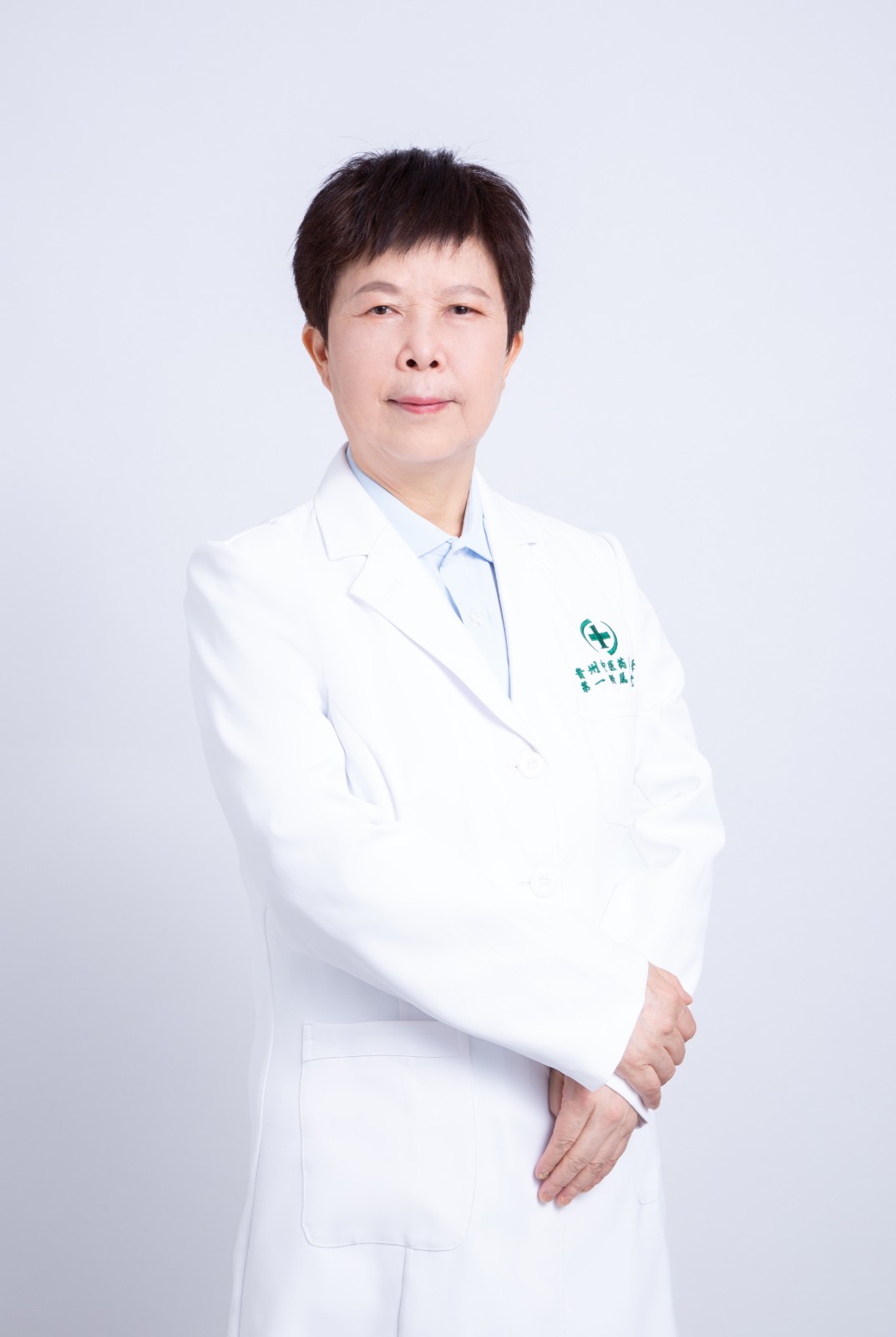 黄琴