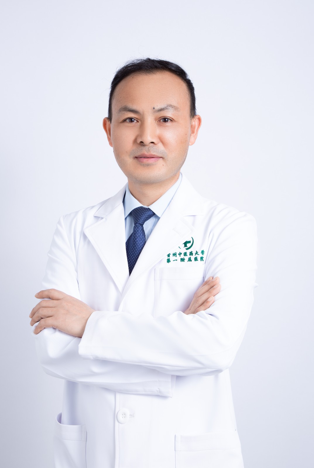 张开伟