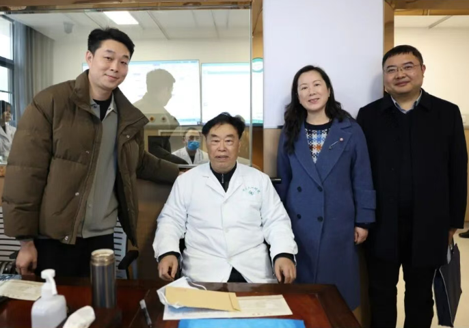 新春慰问暖医心 薪火相传启新程——省中医药局领导走访慰问我院老专家